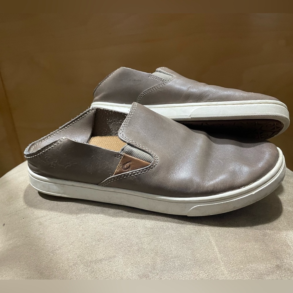 Olukai shoes/slides women size 7